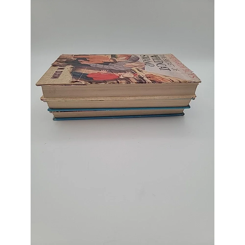 The Hardy Boys Lot Of 3 Vintage Books Blue‎ Top Pages